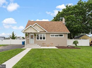 1304 Woodbine Ave, Bristol, PA