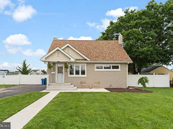 1304 Woodbine Ave, Bristol, PA 19007