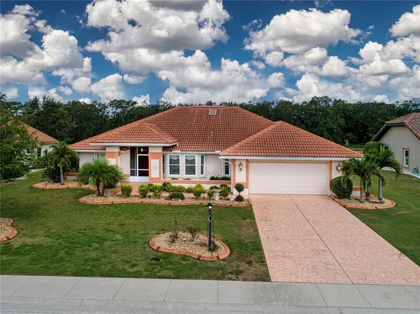 2039 Berry Roberts Dr, Sun City Center, FL 33573
