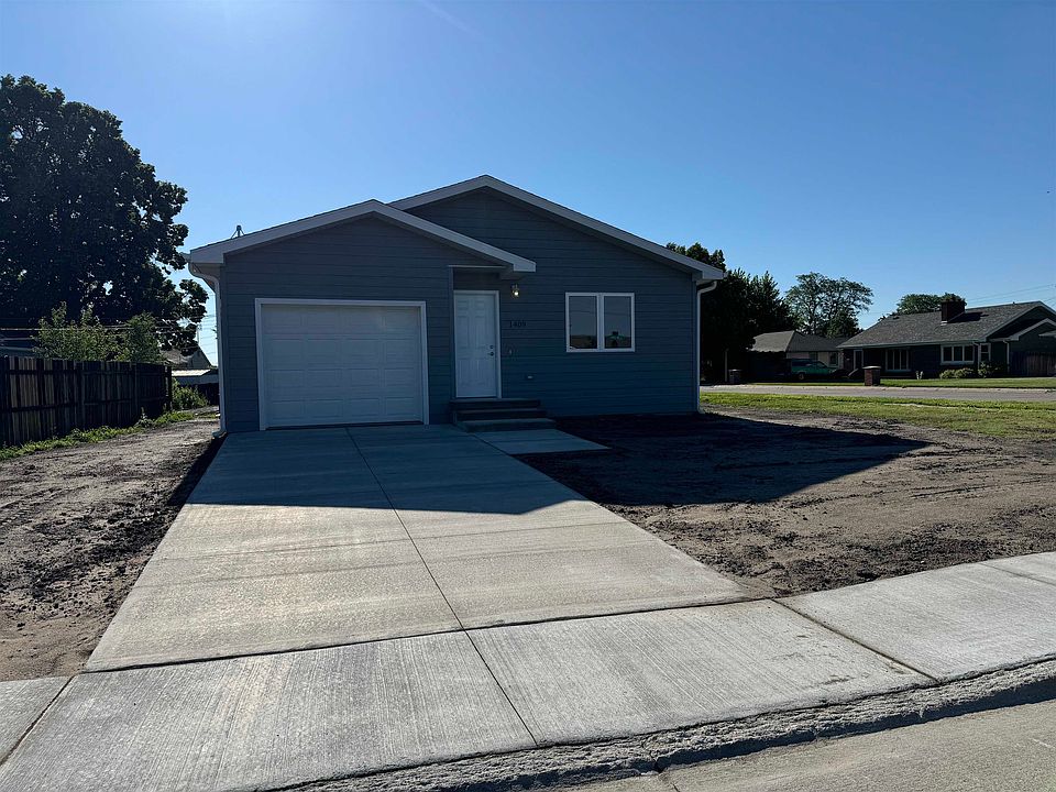 1st image of 1409 W A Street