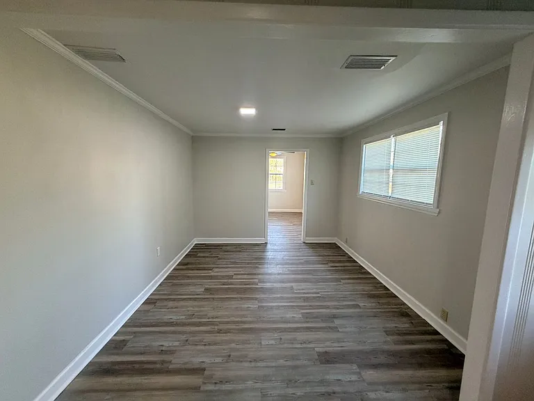 1612 Garland Pl — Photo 3