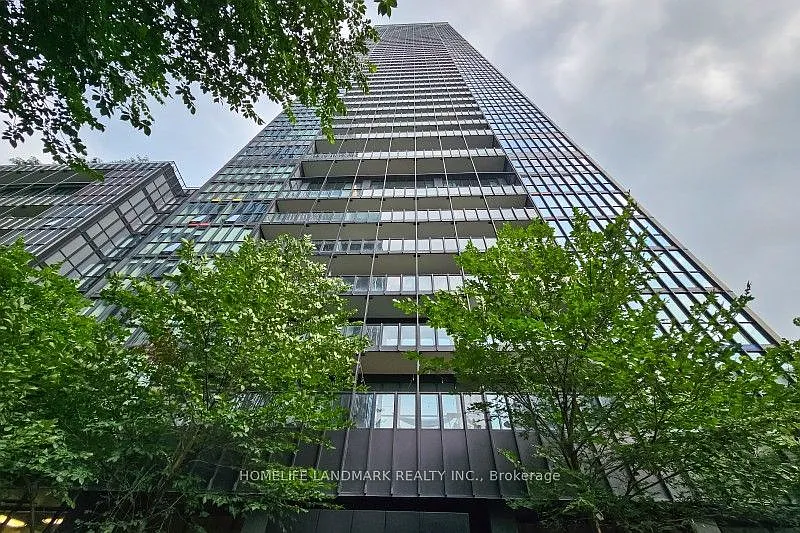 101 Charles St E #2211