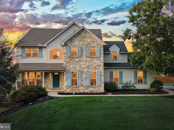 4 Highland Rd, Seven Valleys, PA 17360