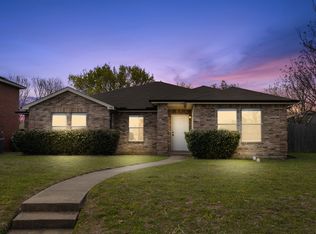 702 Lowe St, Cedar Hill, TX 75104