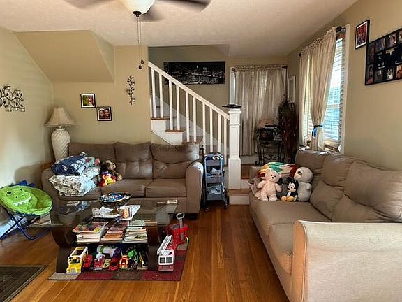 5th image of 1027 Forest Park Blvd NW
