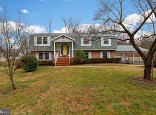 5200 Lynngate Rd, Columbia, MD 21044