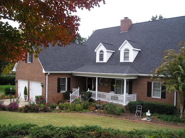 1st image of 120 Country Club Dr