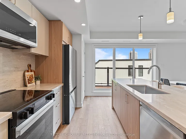 15 Acorn Ave #3 — Photo 9