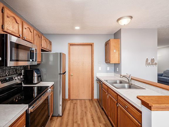 5th image of 681 Millcrest Dr #681