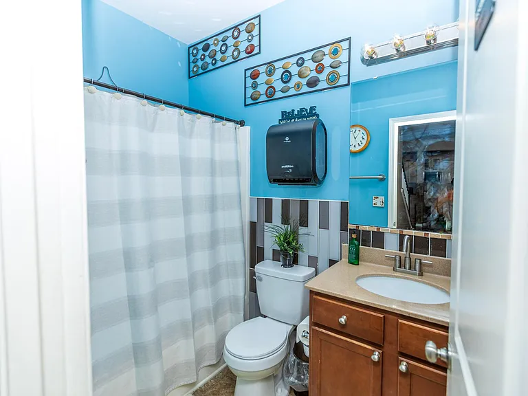 2922 Deep Cove Dr NW — Photo 16