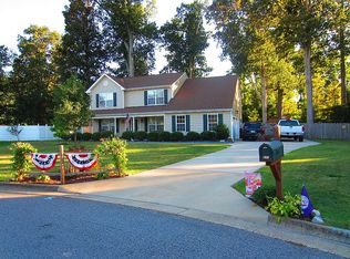 501 Whistle Town Rd, Chesapeake, VA 23322