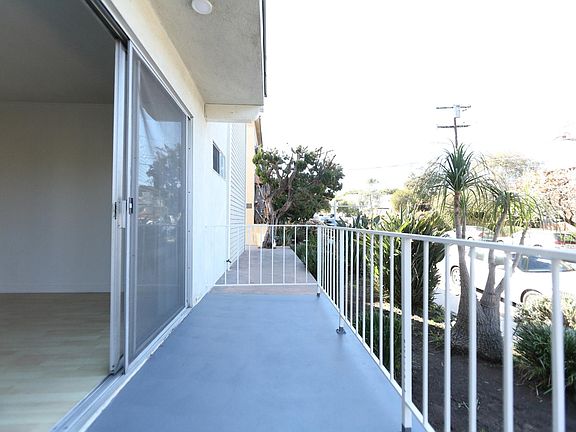 Balcony facing Raymond Ave.
