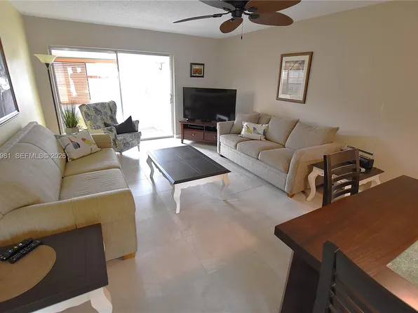2688 Dudley Dr E APT H, West Palm Beach, FL 33415