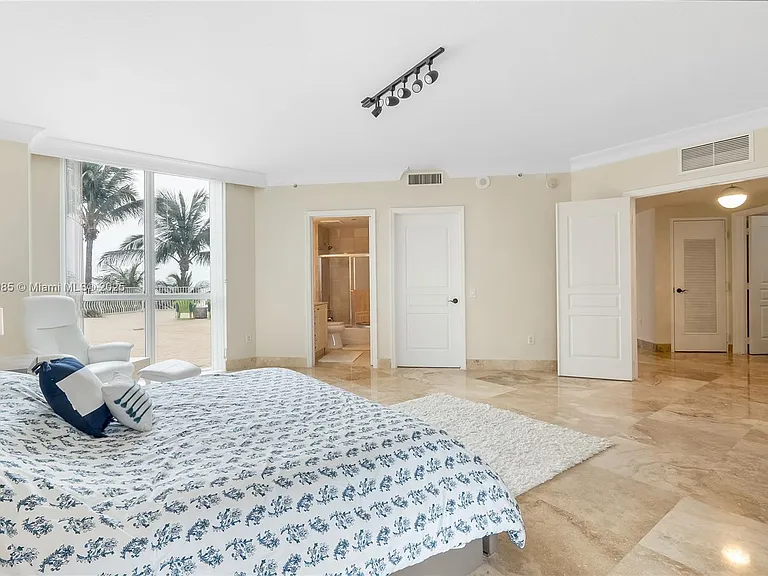 1460 S Ocean Blvd #304 — Photo 41