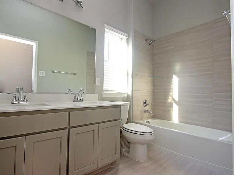 4127 Runway Mews — Photo 19