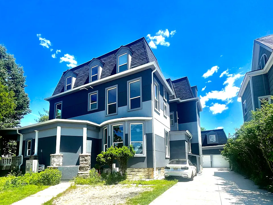 222 Primrose Ave #2