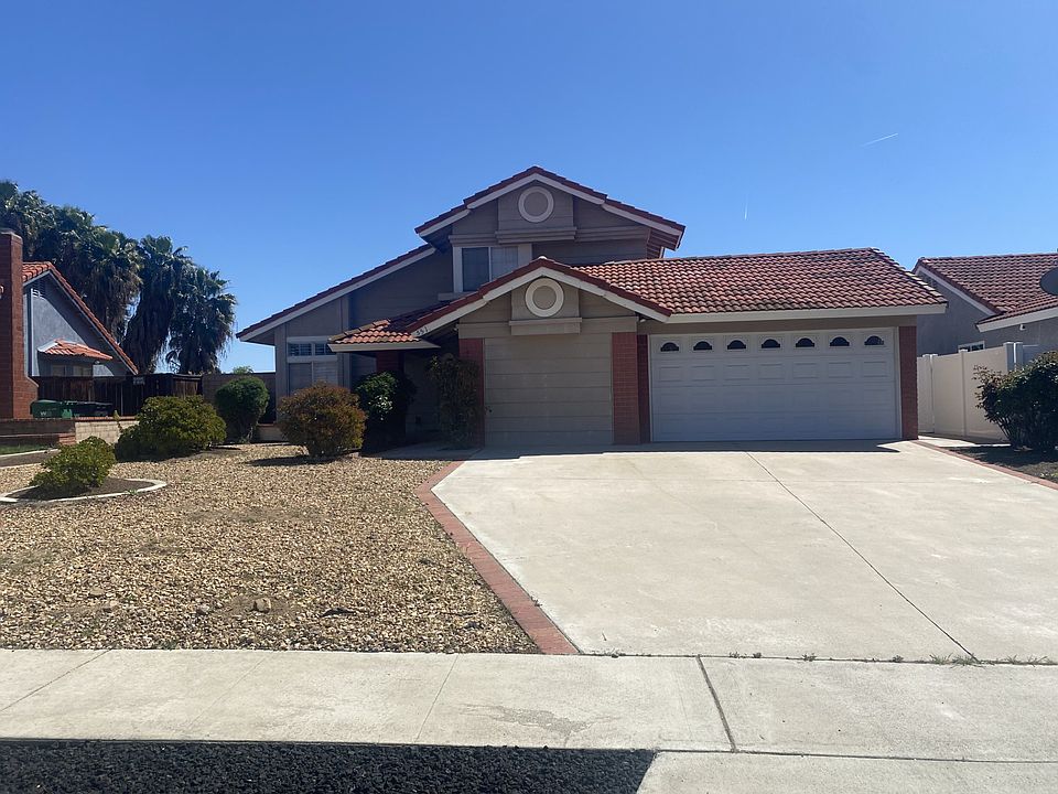 1st image of 551 Ventura Ave