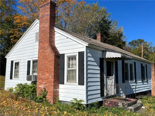 108 Bitting Ave, Mount Airy, NC 27030