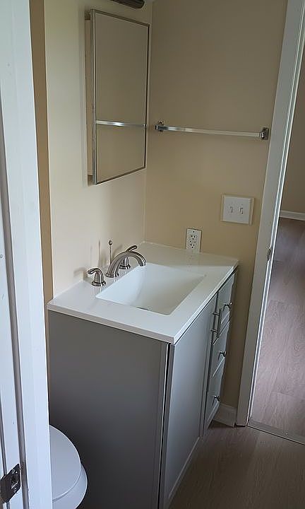 1st image of 1010 Webb Lake Dr