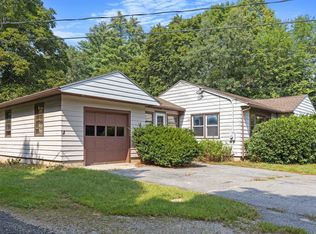 69 Packers Falls Rd, Newmarket, NH 03857