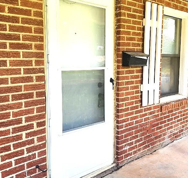 522 E Curtis Dr — Photo 4
