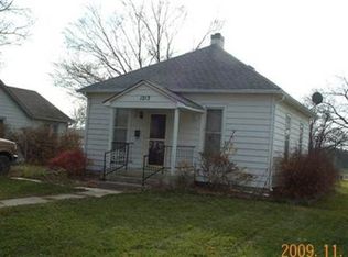 1207 Bell St Beatrice NE 68310 Zillow