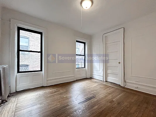 Rented by Sovereign Associates | media 12