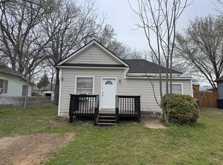 509 W Coffin St, Denison, TX 75020