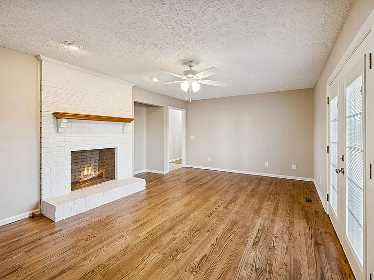 353 Branham Mill Rd — Photo 25