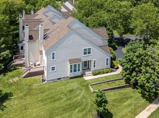 534 Country Club Dr, Lansdale, PA 19446
