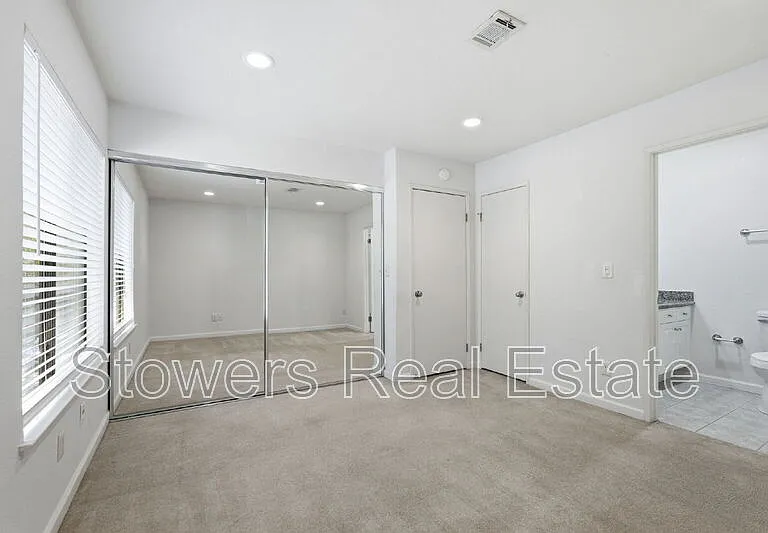 7102 Cross Creek Cir #C — Photo 20