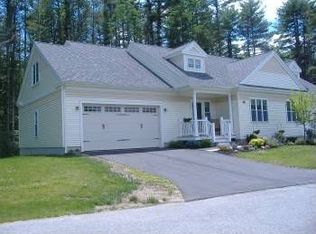 45 Mill Pond Rd, Brentwood, NH 03833