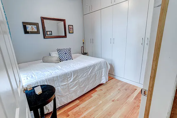 Sold by City Living | media 3