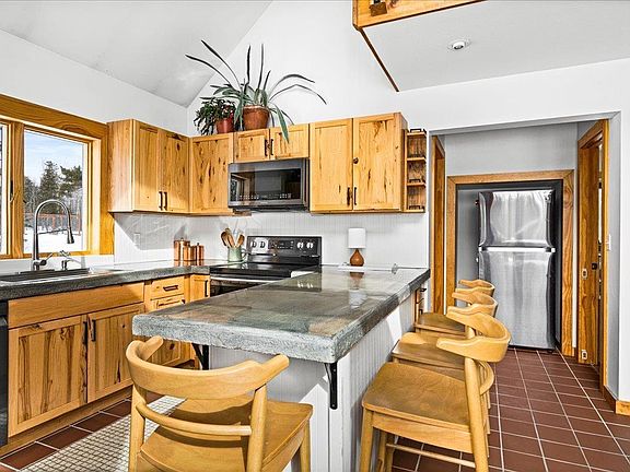 4th image of 2253 Fors Rd