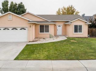 1729 Pro Ct, Fernley, NV 89408
