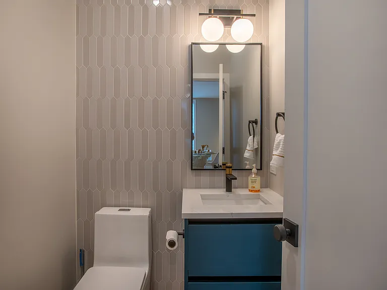 Half-Bath #4
