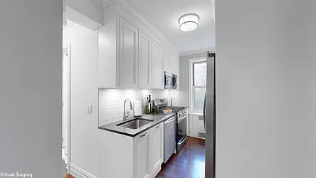 Sold by Hinds Property Group