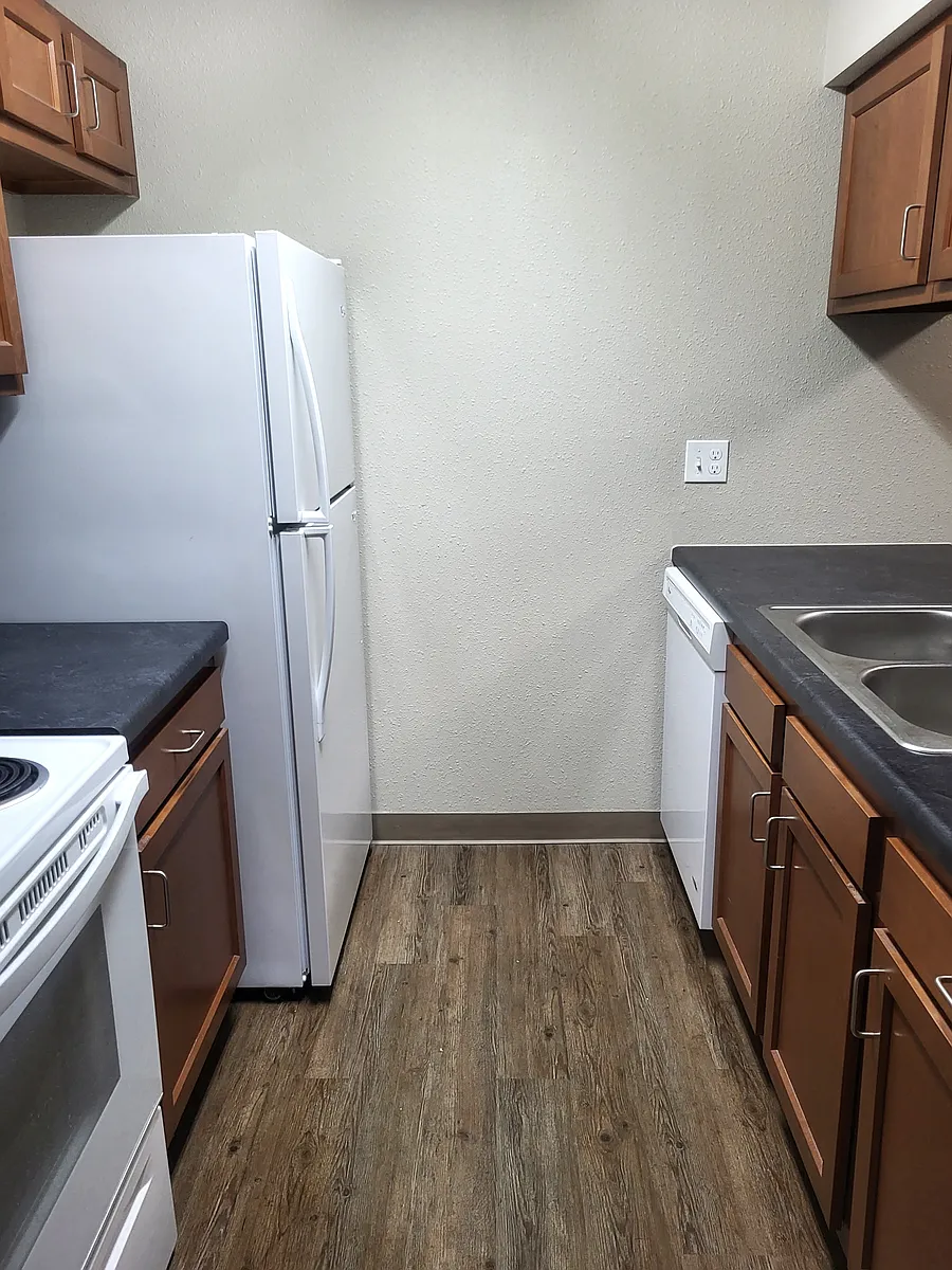 Building Photo - Boardman Lake Apartments