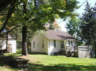 364 Spruce Lake Rd, Thompson, PA 18465