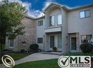 42727 Lilley Pointe Dr #114, Canton, MI 48187
