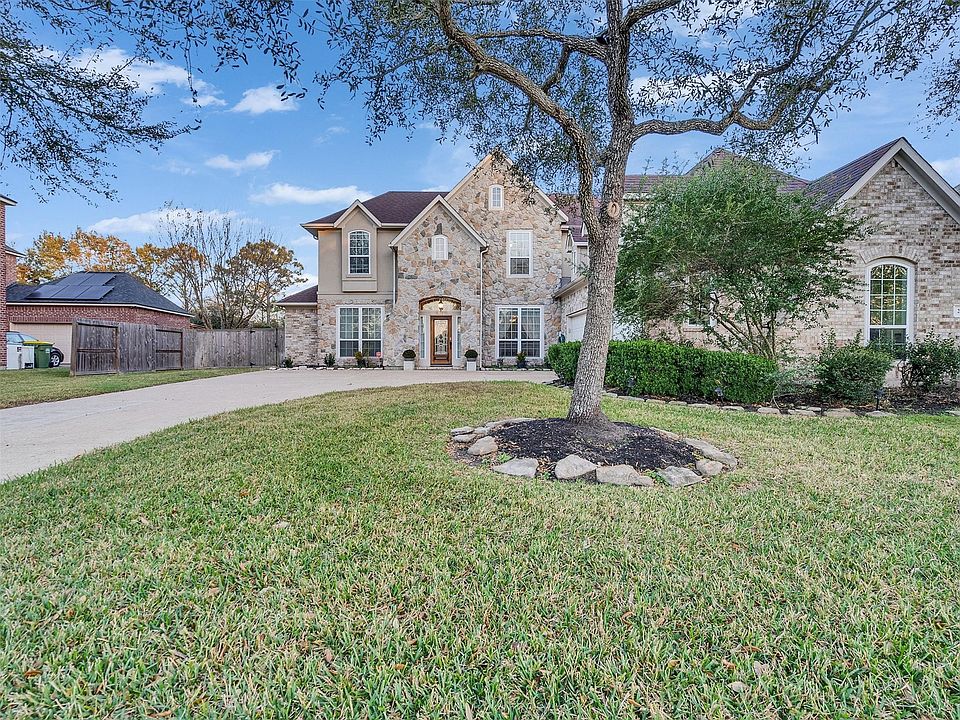 1st image of 2407 Beacon Pointe