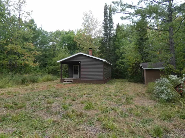 21824 Burma Rd, Ewen, MI 49925