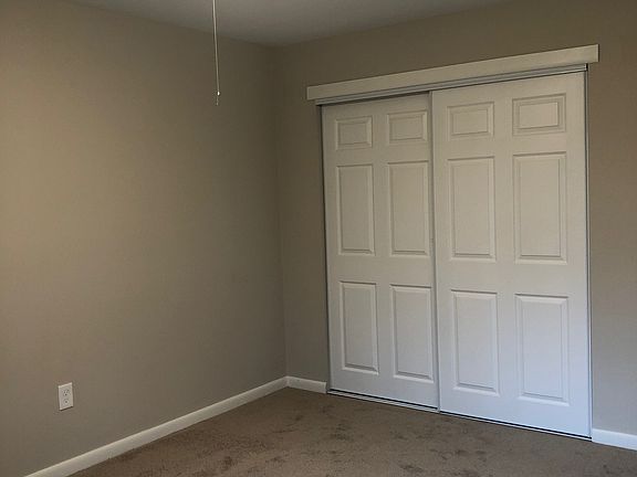 5th image of 2205 Cromwell Hills Dr