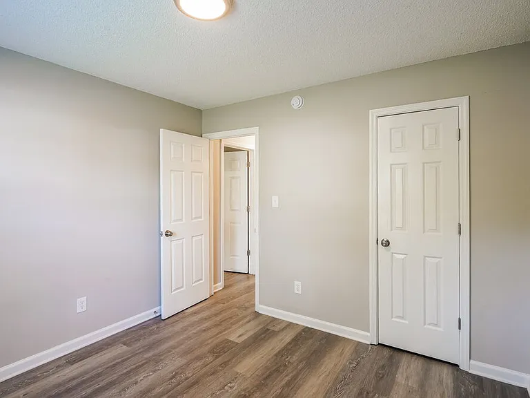 3944 Rock Creek Dr — Photo 14