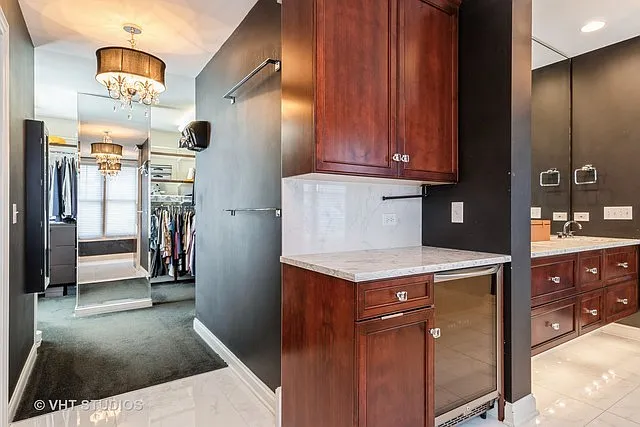 1867 Admiral Ct — Photo 10