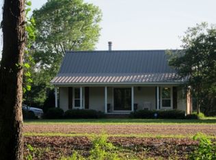 118 Gun Bayou Rd, Belzoni, MS 39038