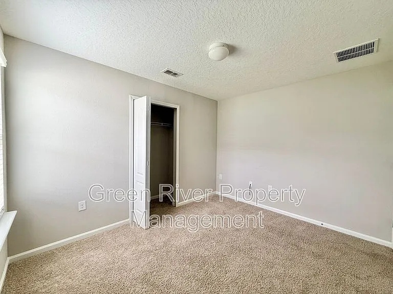 278 Pickett Dr — Photo 26