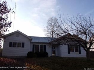 121 Brigantine Rd, Manahawkin, NJ 08050