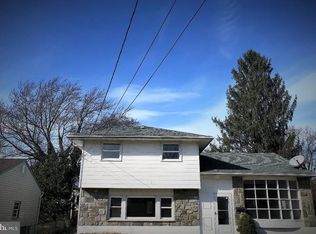 225 Roberts Ave, Bellmawr, NJ 08031