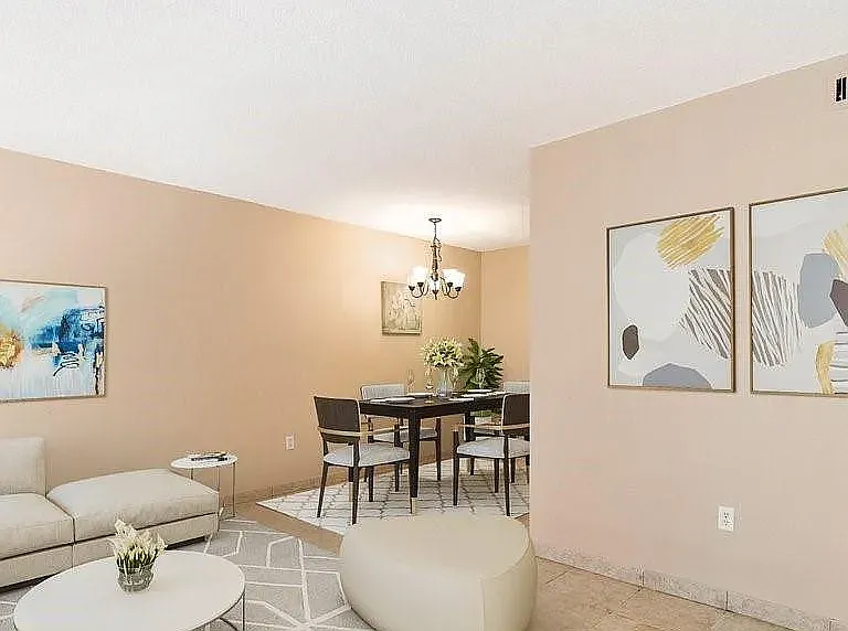 334 48th Ave N #131 — Photo 4
